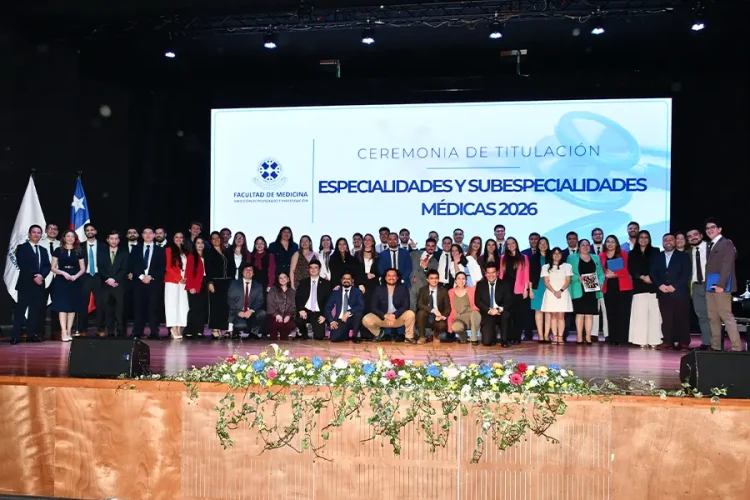 Ceremonia titulación especialidades medicina