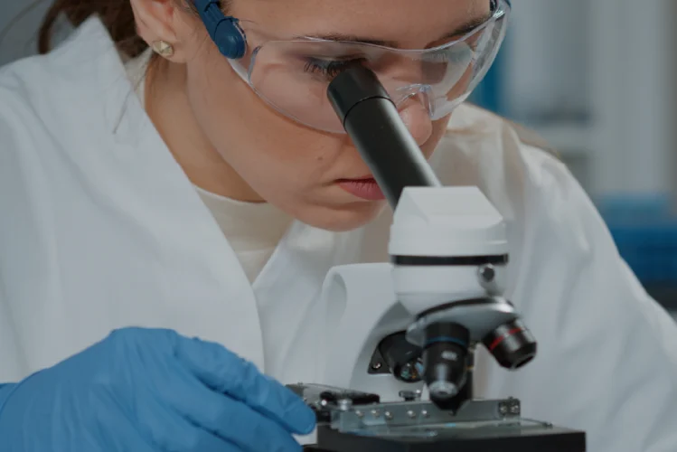 FOR WOMEN IN SCIENCE