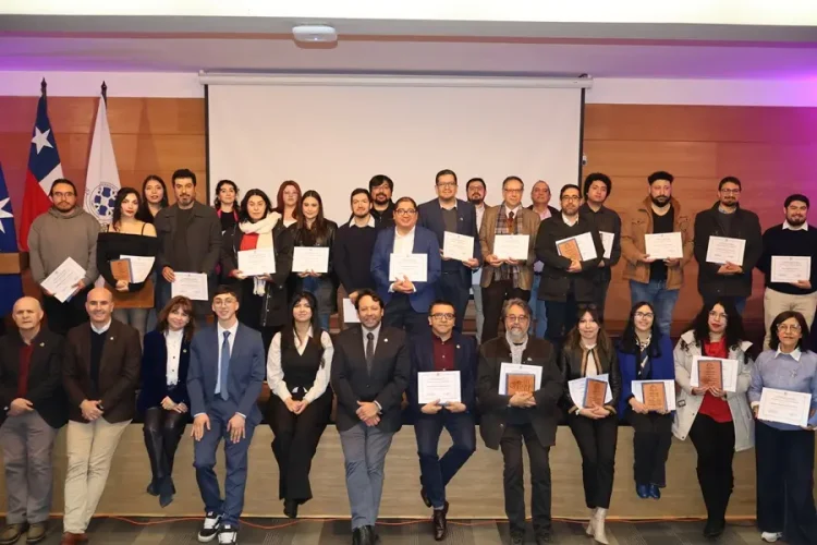 Facultad de Ingeniería y Ciencias UFRO reconoce la excelencia en la formación de sus estudiantes