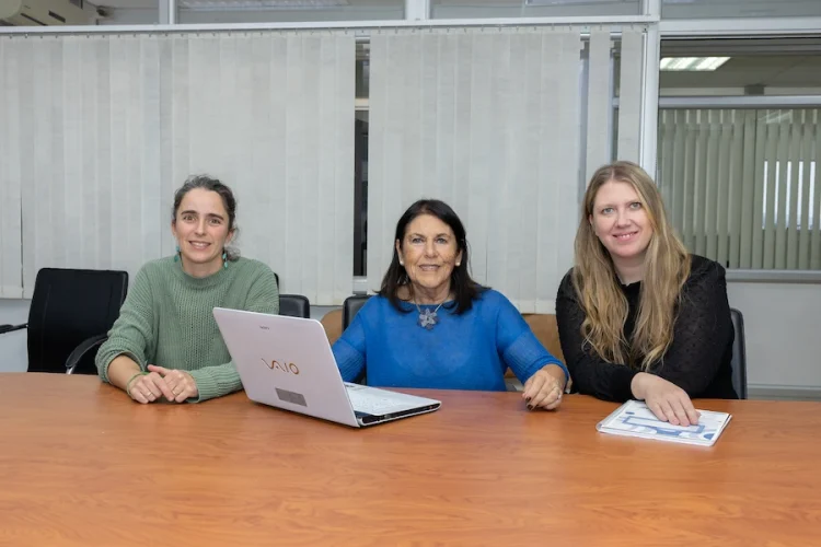 Investigadoras UFRO Tabla Periodica BCN