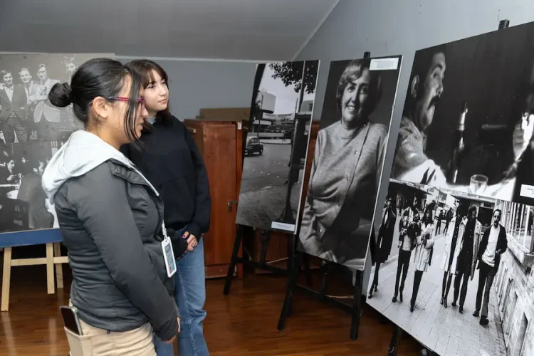 exposición biblioteca-1