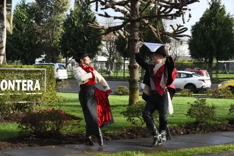 Ballet Folklórico Magia Chilena