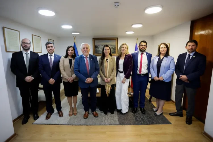 Reunión Ministra de Educación